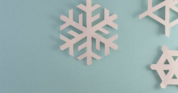 Seasonal Decor - Gray Snow Flake Wall Decor