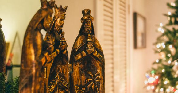 Seasonal Decor - Three Kings Figurines